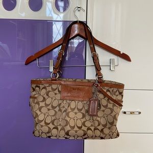 Authentic COACH Signature Handbag